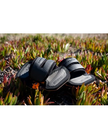 Fixation planche de kitesurf Eleveight Footstraps Airgo V4
