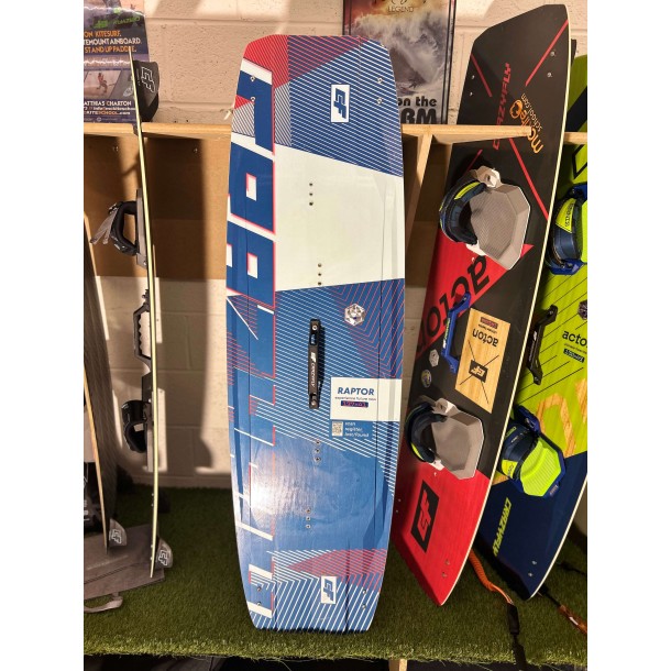 Occasion Planche de kitesurf Crazyfly Raptor 2025 137X41
