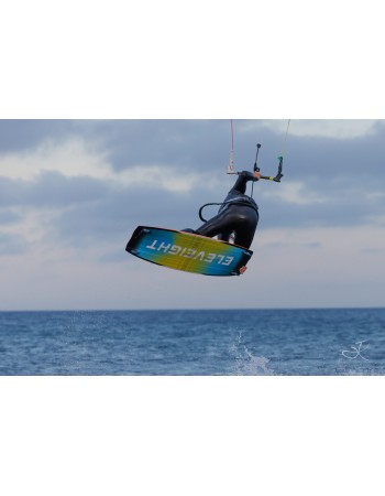 Planche de Kitesurf Eleveight Master V9