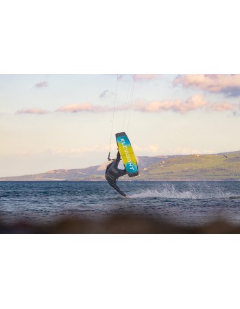 Planche de Kitesurf Eleveight Master V9