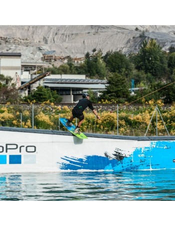 Pack Wakeboard pour Cablepark Crazyfly Bullet + Chausses wake Jobe Charge