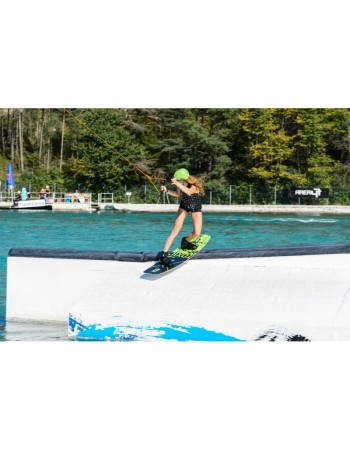 Pack Wakeboard pour Cablepark Crazyfly Toxic + Boots Jobe Nitro